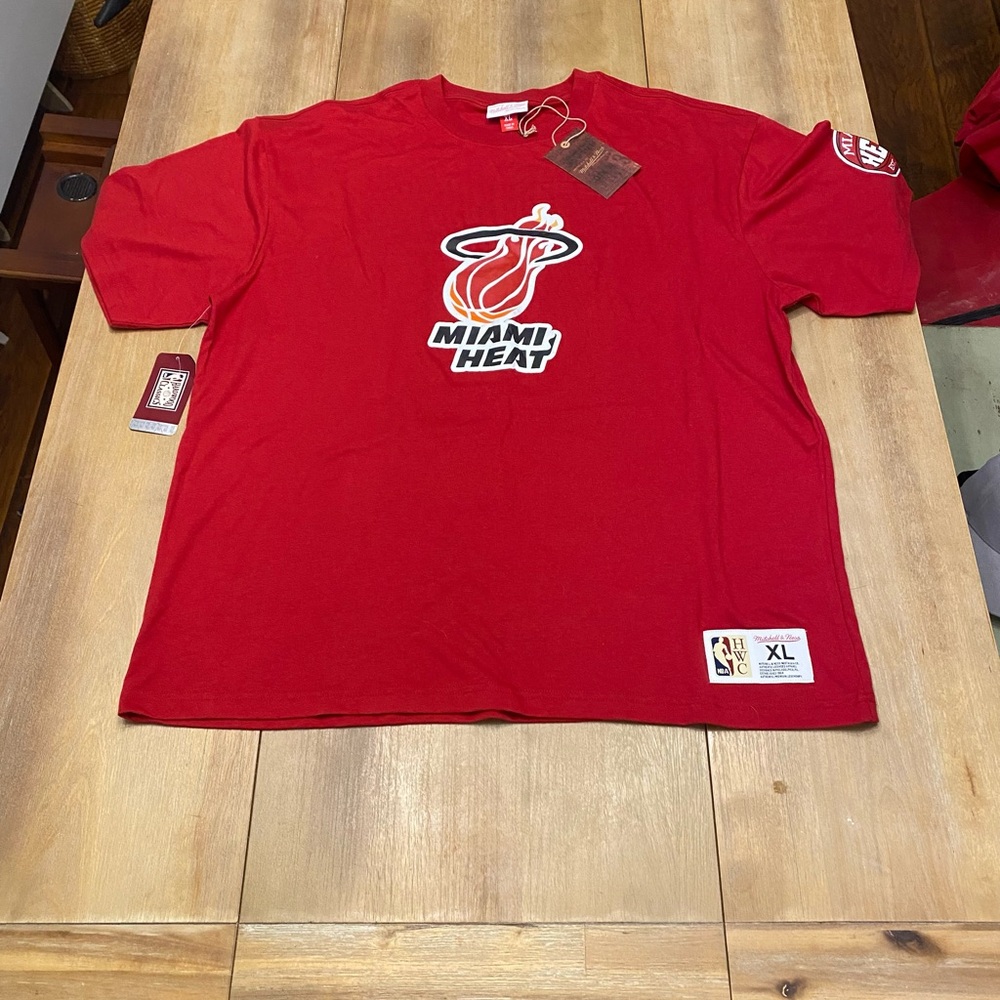 Mitchell & Ness Miami Heat Red Short Sleeve Tee
